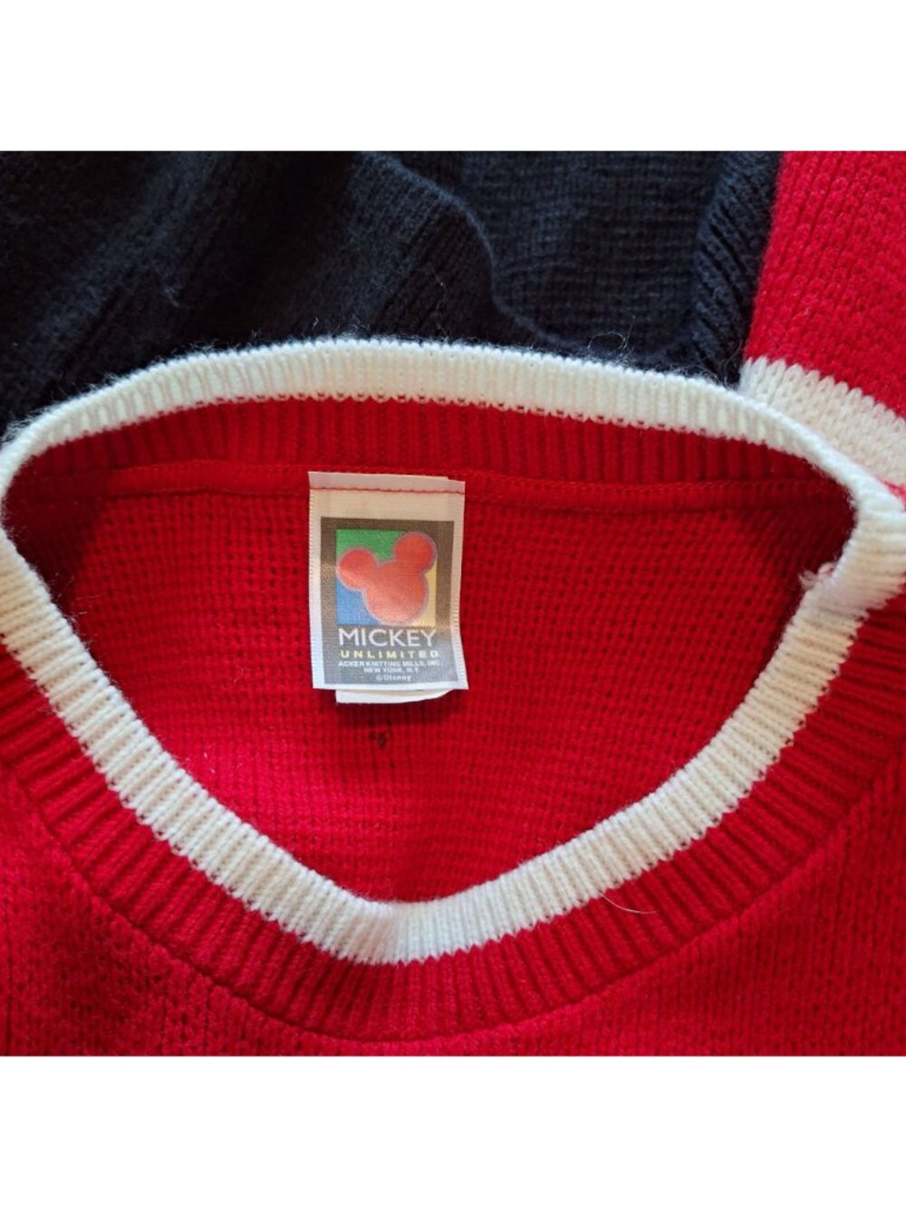 Mickey Unlimited Sweater L Vintage 90s Embroidered Patch Red Black Kids Large - Picture 11 of 14